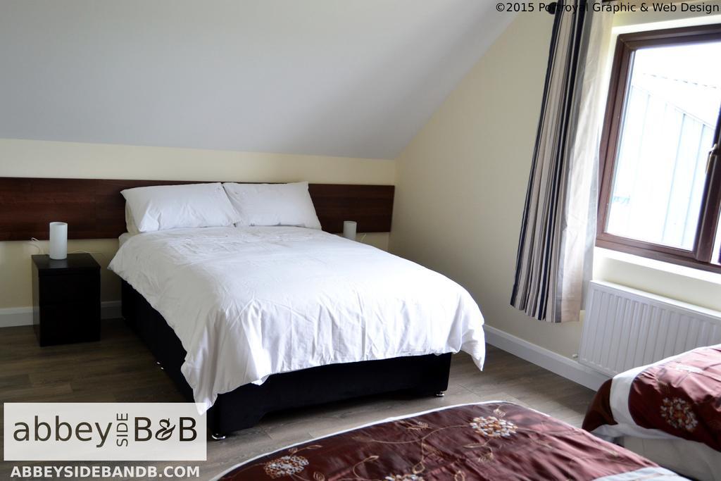 Ballintober  Abbeyside B&B מראה חיצוני תמונה